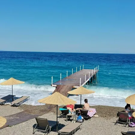 Assos Troy Hotel